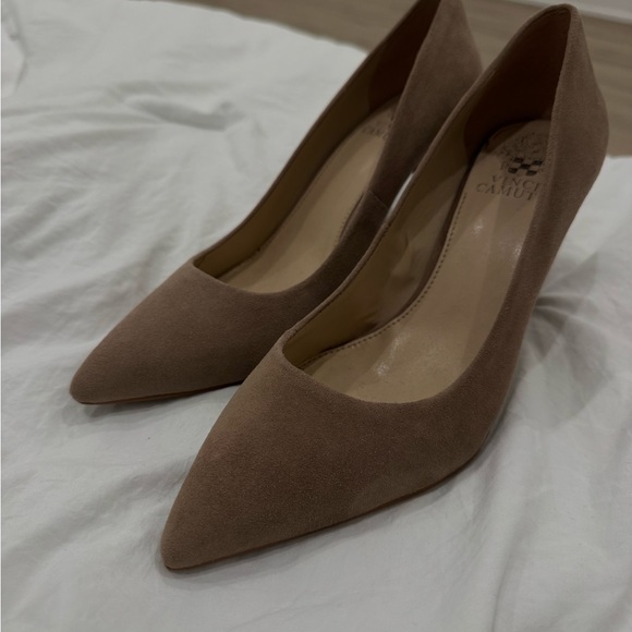 Vince Camuto Tan Suede Heels - Picture 4 of 5